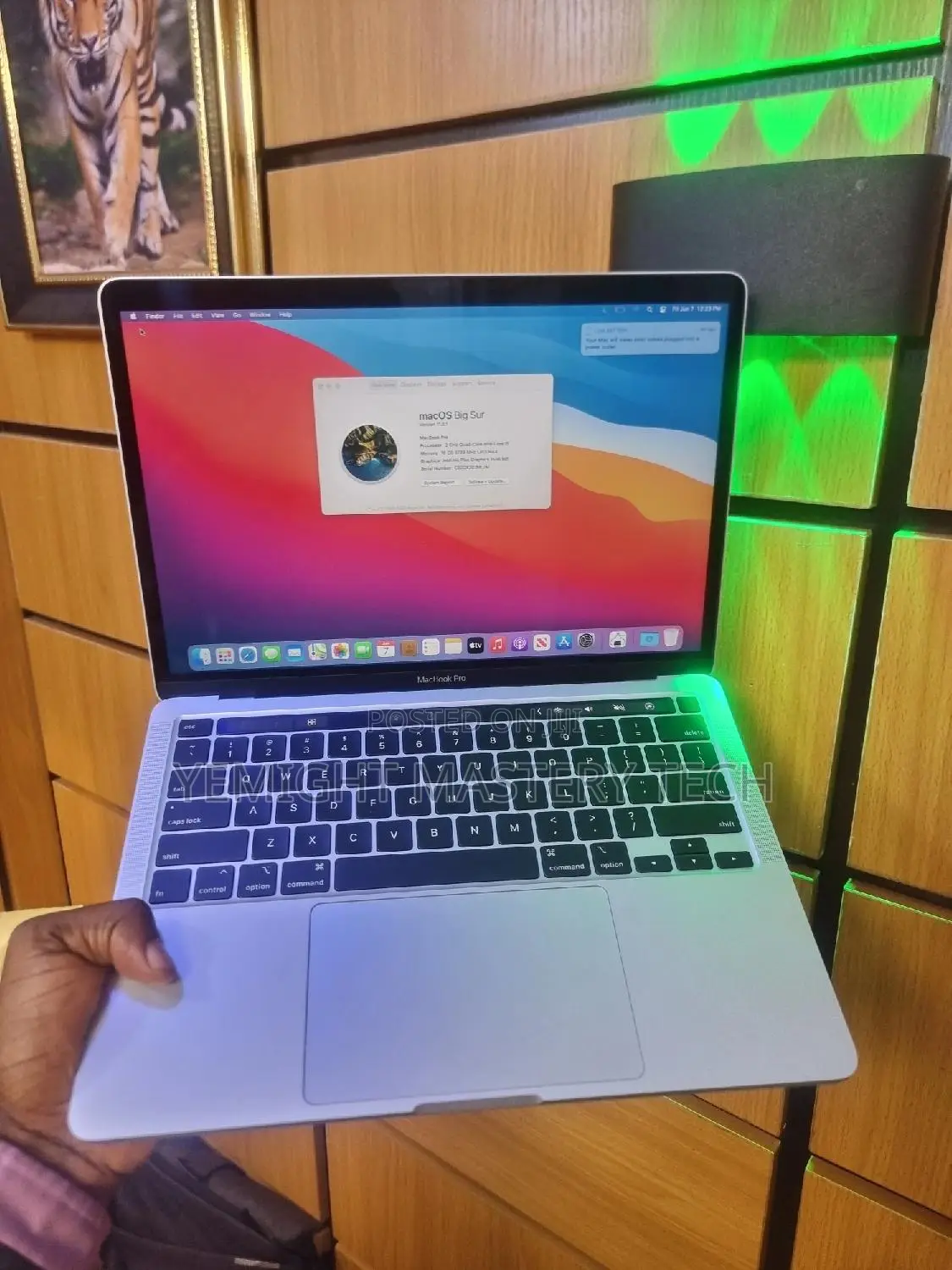 Laptop Apple MacBook Pro 2020 M1 8GB Intel Core M SSD 512GB