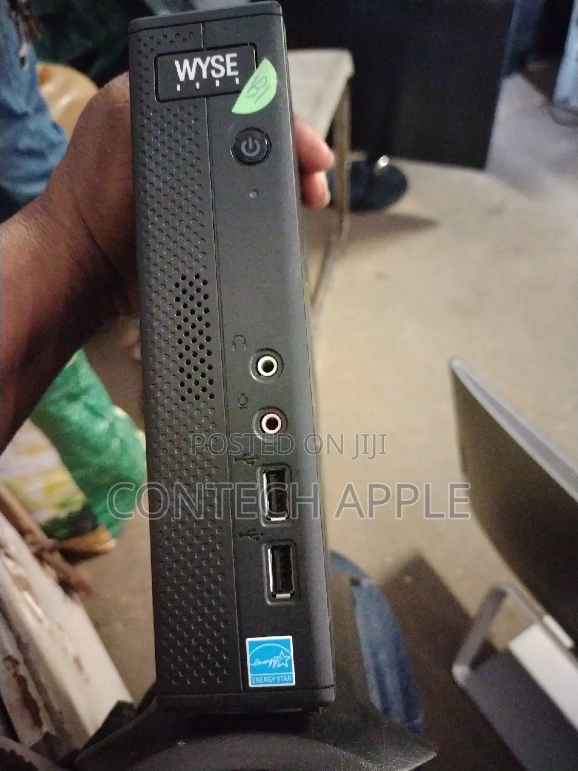 Desktop Computer 4GB Intel SSD 16 GB