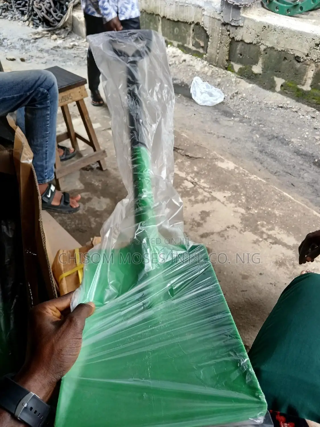 Non Spark Plastic Shovel