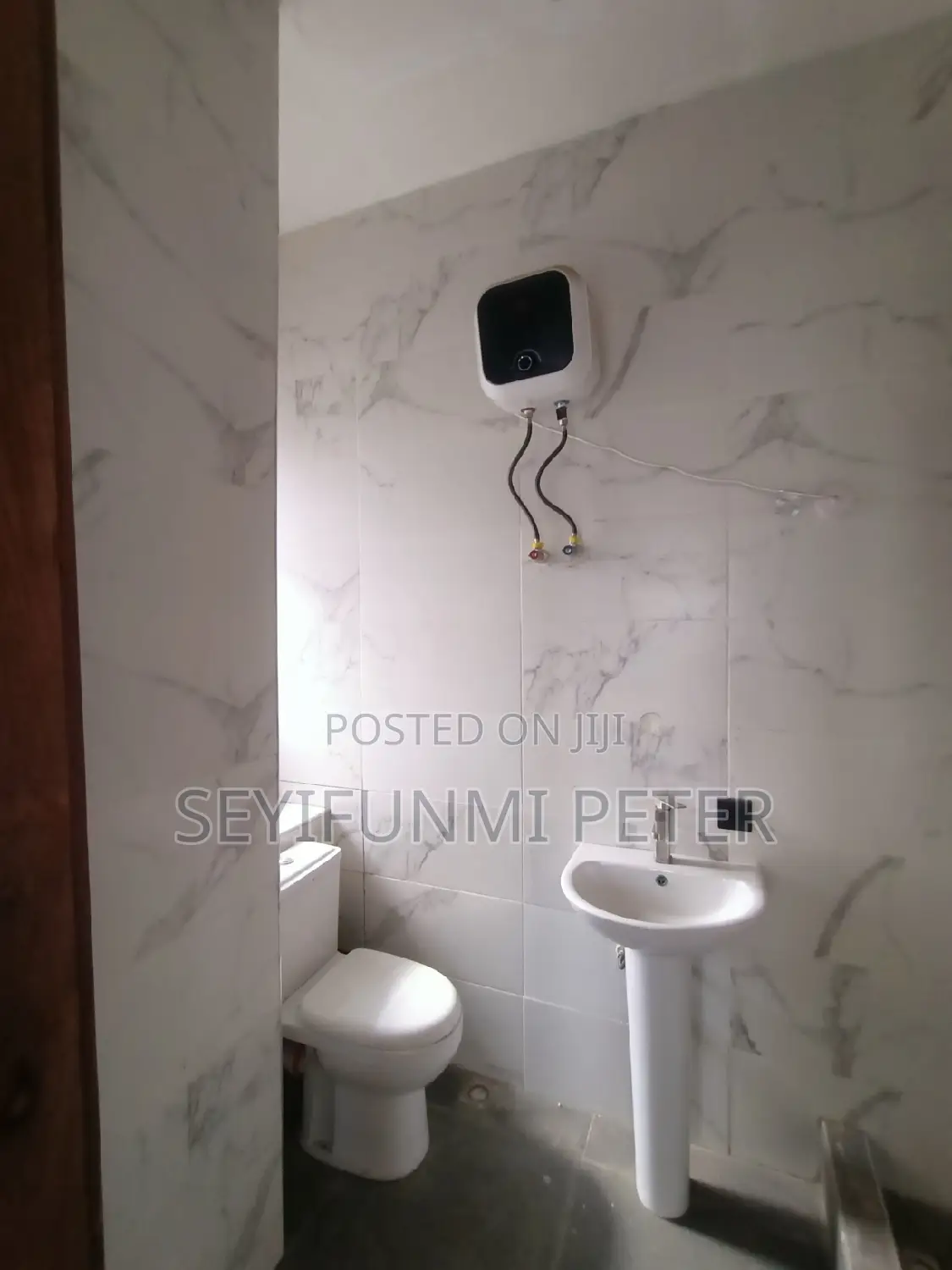 Furnished 3bdrm Maisonette in Omole Phase2 for sale