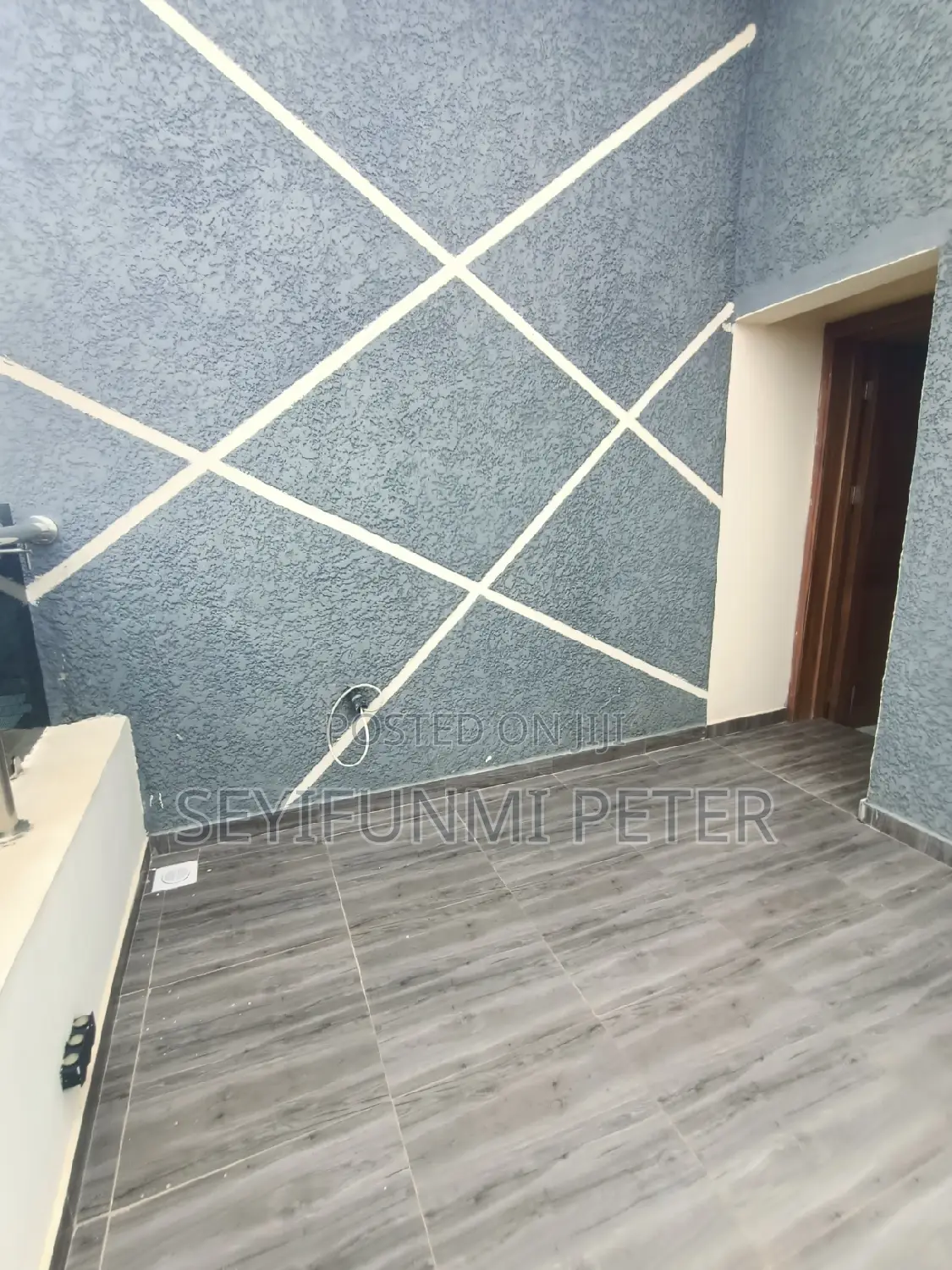 Furnished 3bdrm Maisonette in Omole Phase2 for sale