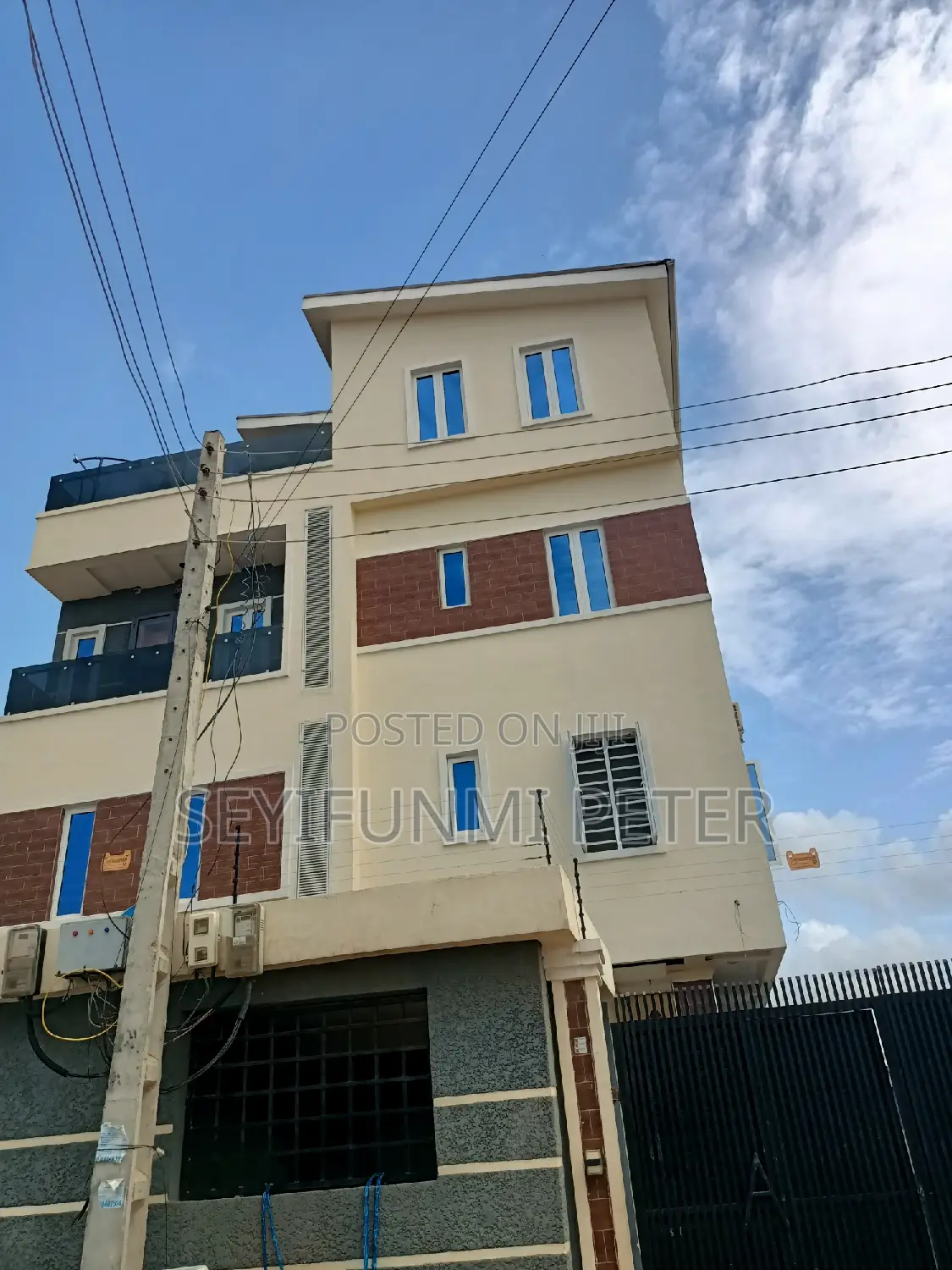 Furnished 3bdrm Maisonette in Omole Phase2 for sale