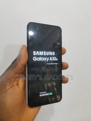 Samsung Galaxy A10e 32 GB White
