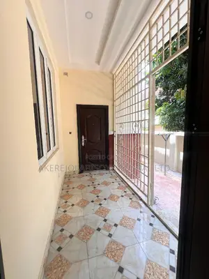 3bdrm Block of Flats in Gwarinpa Main for rent