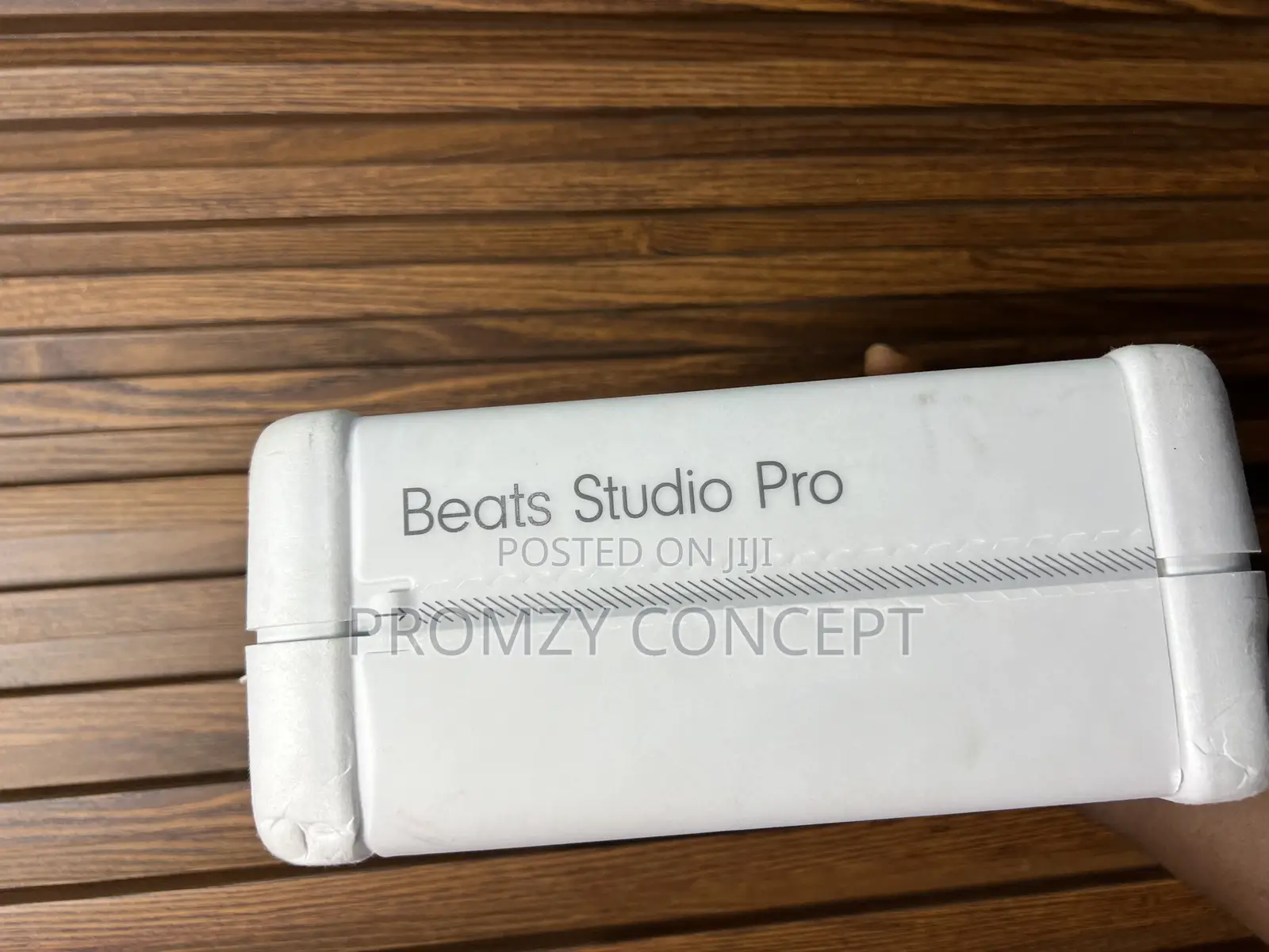 Beats Studio Pro