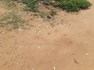 400SQM to Build 5bedroom Town House