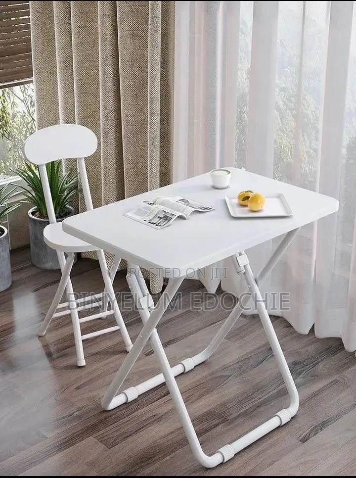 Very Strong White Foldable Table and Chair