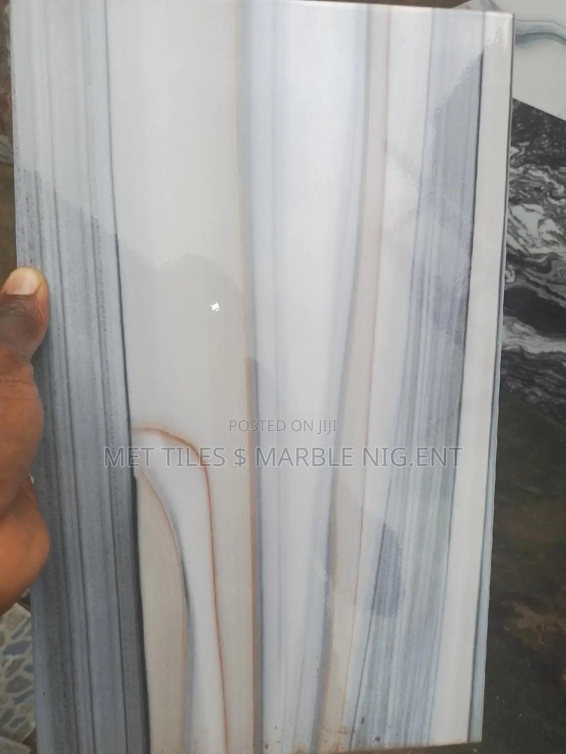 25x40 Wall Good Designs