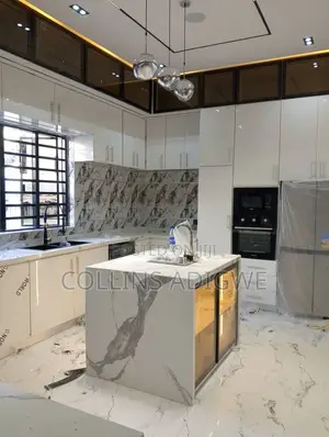 5bdrm Duplex in 24 Hrs Light Estate for sale