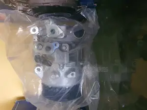 New Denso Compressor for Toyota Camry 2013 4plugs