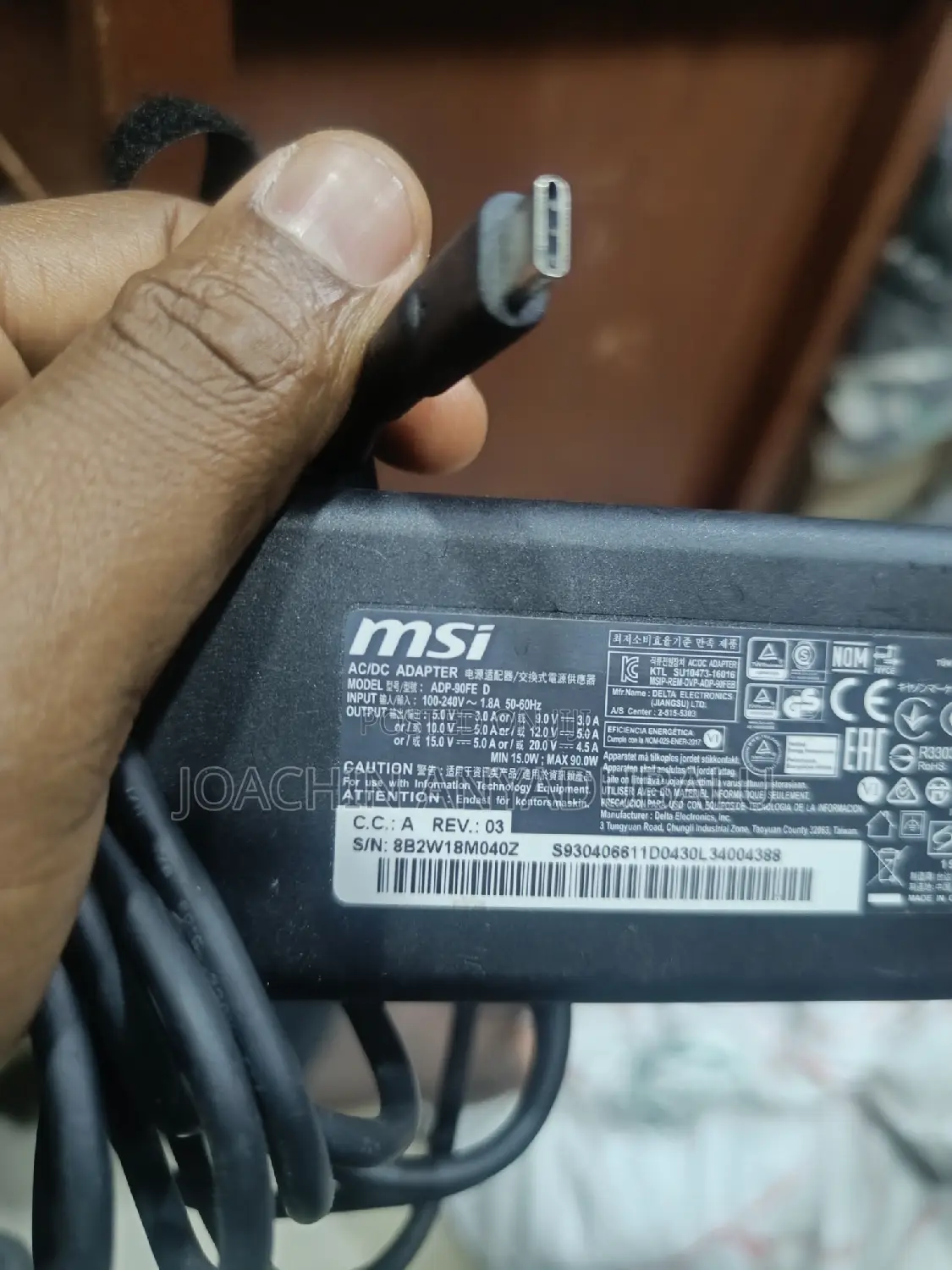 MSI Multi Laptop Charger Adapter 15W - 90W