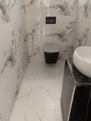 5bdrm Duplex in Service Estate for sale