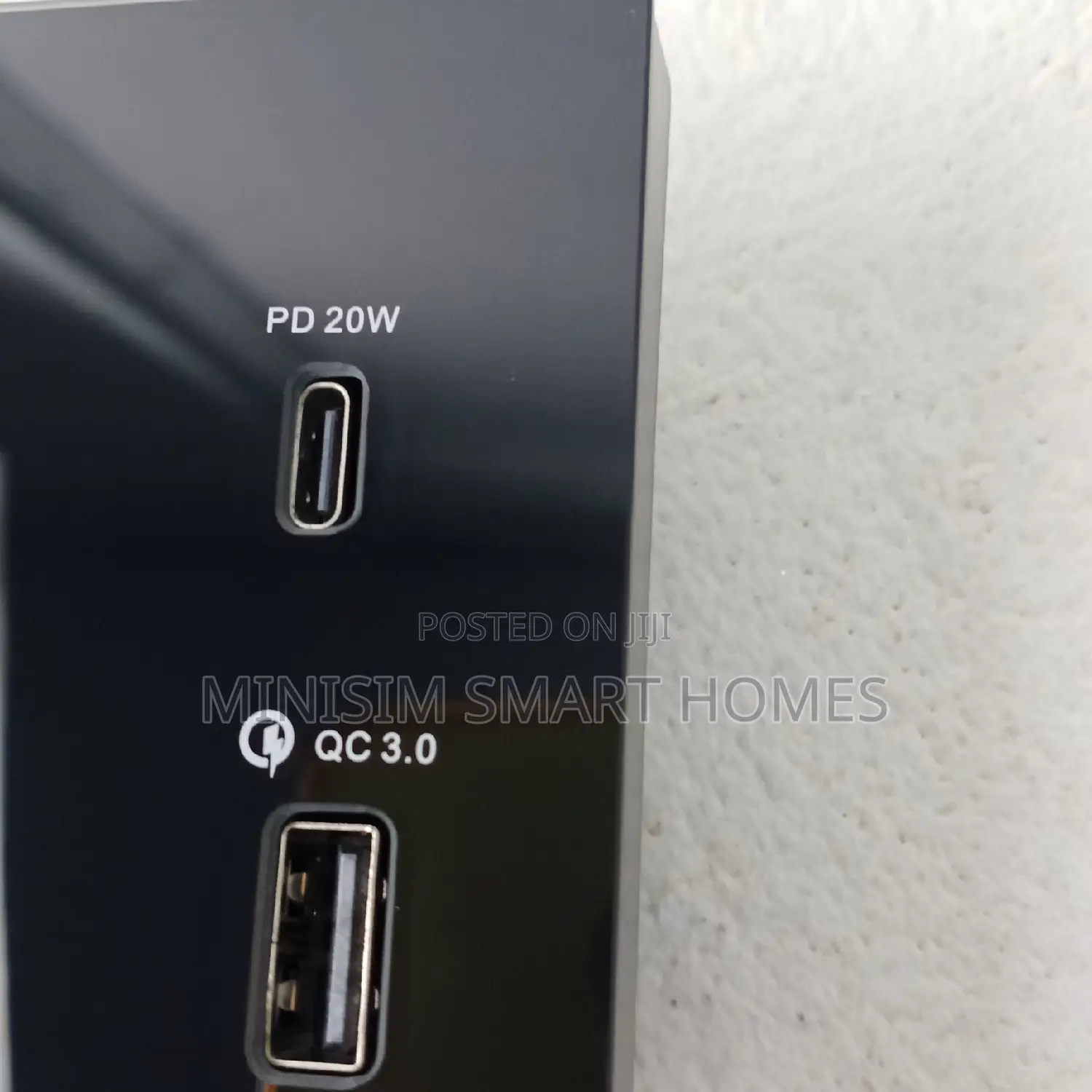 Smart Single Socket With Usb and Type C