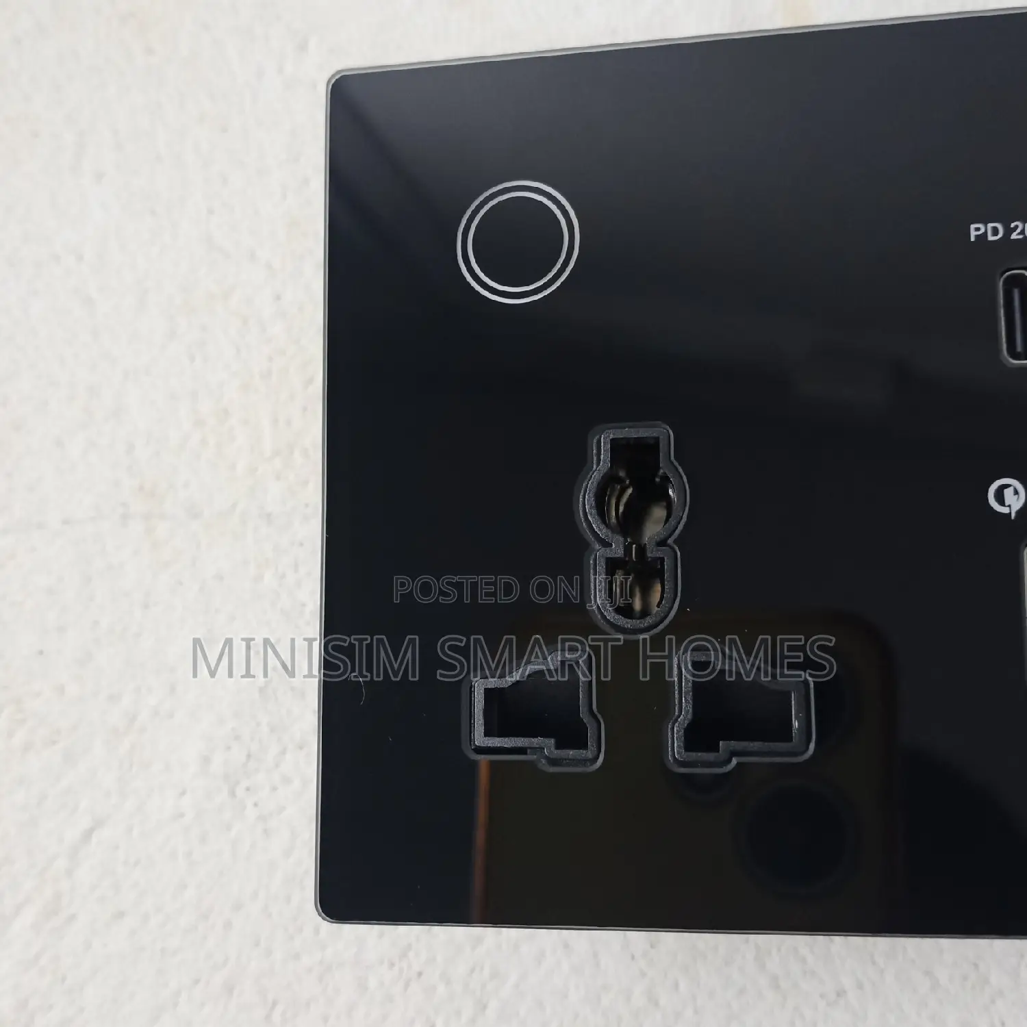 Smart Single Socket With Usb and Type C