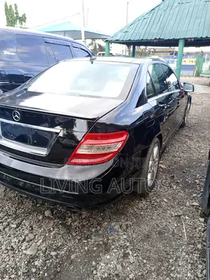 Mercedes-Benz C350 2008 Black