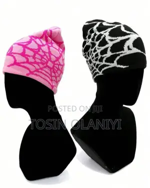 Photo - High Quality Cobweb Headwarmer