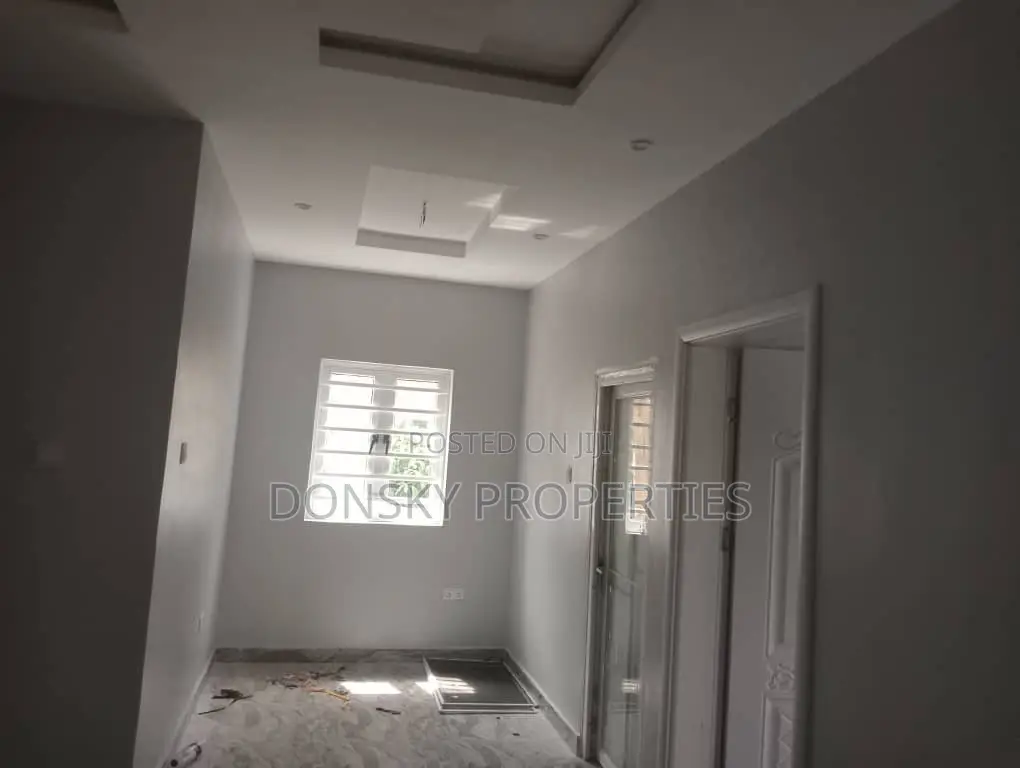 Mini Flat in Magodo Gra for rent