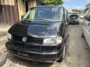 Volkswagen Transporter 2005 Black