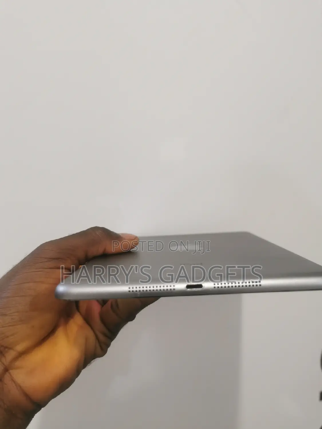 New Apple iPad mini 2 32 GB Gray