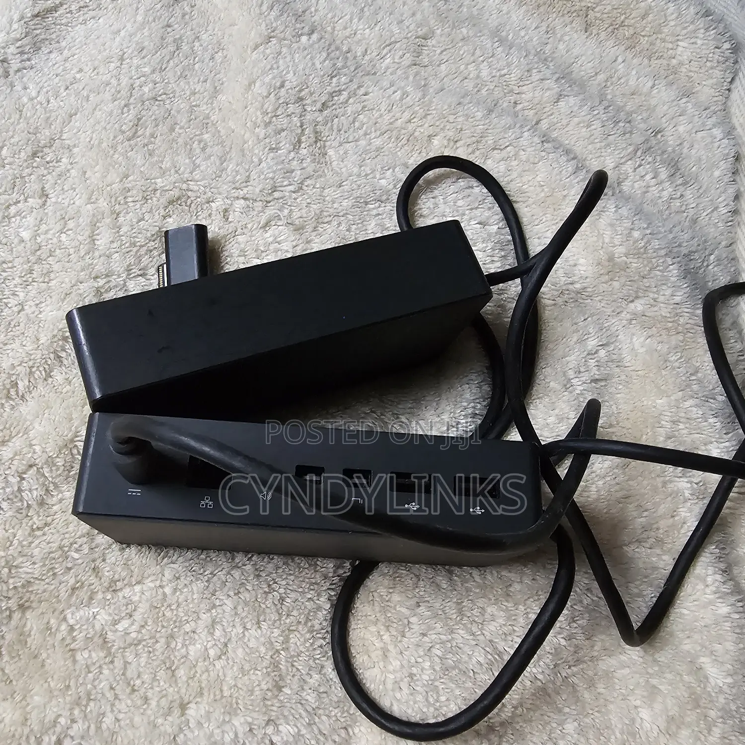 Microsoft Surface Dock Station