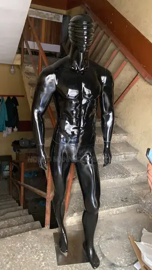 Naija Spider Face Male Glossy Black Fibre Mannequin