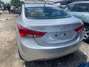 Hyundai Elantra Limited 2012 Silver