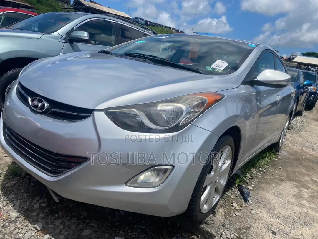 Hyundai Elantra Limited 2012 Silver