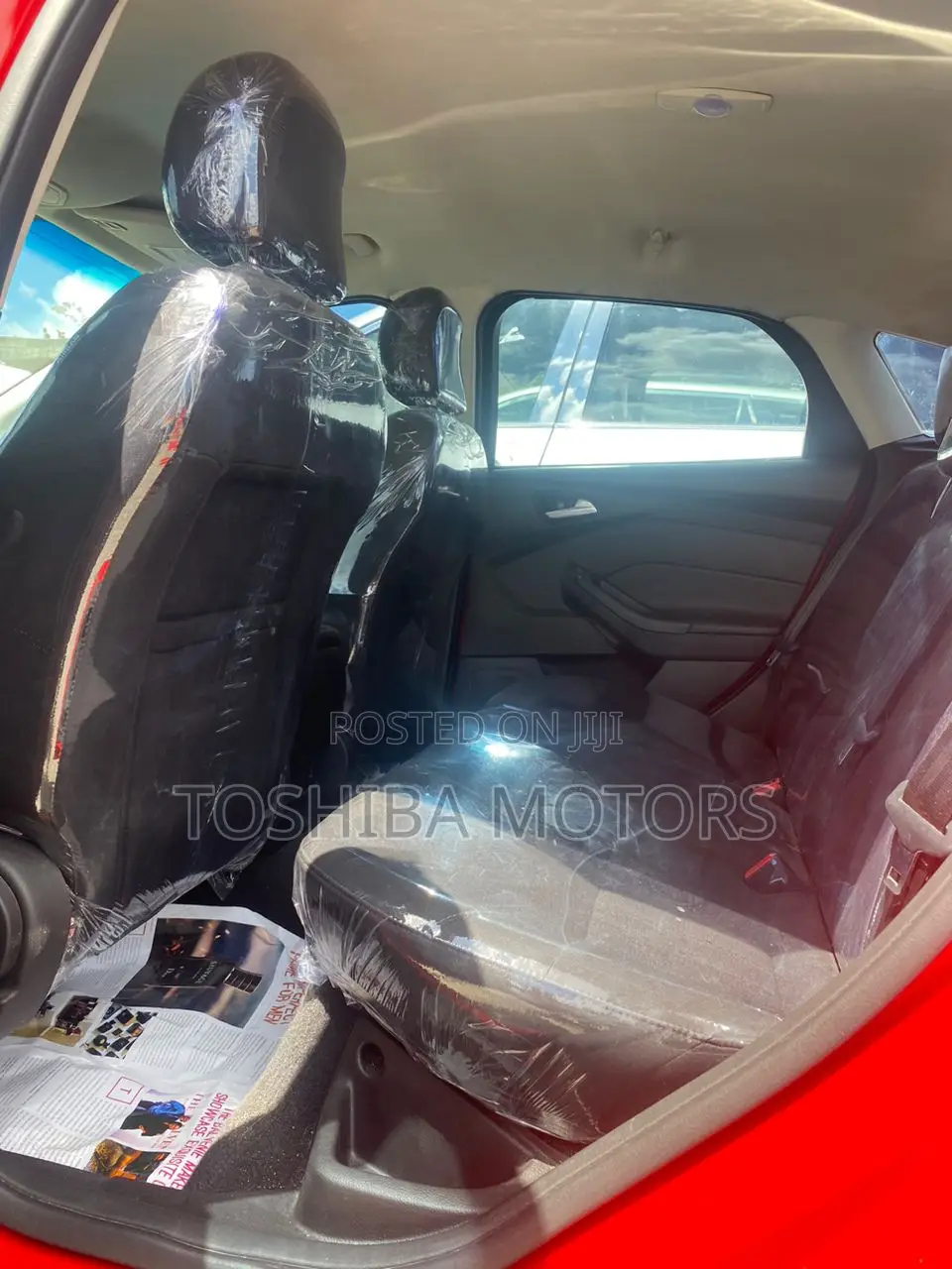 Ford Focus 2012 Red