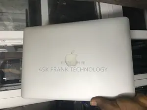 Laptop Apple MacBook Air 2012 4GB Intel Core I5 SSD 256GB