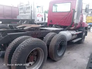 CH Tractor Head