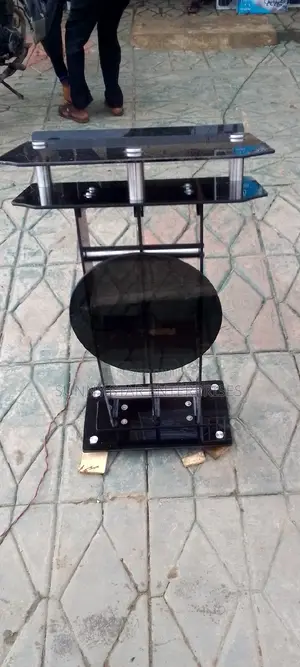 High Quality Executive Thick Glass Pulpit