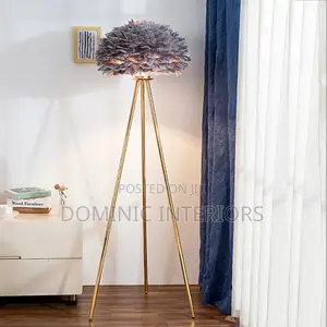 Feathers Floor Lamp