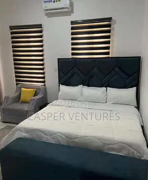 Colorful and Serviced Apartment