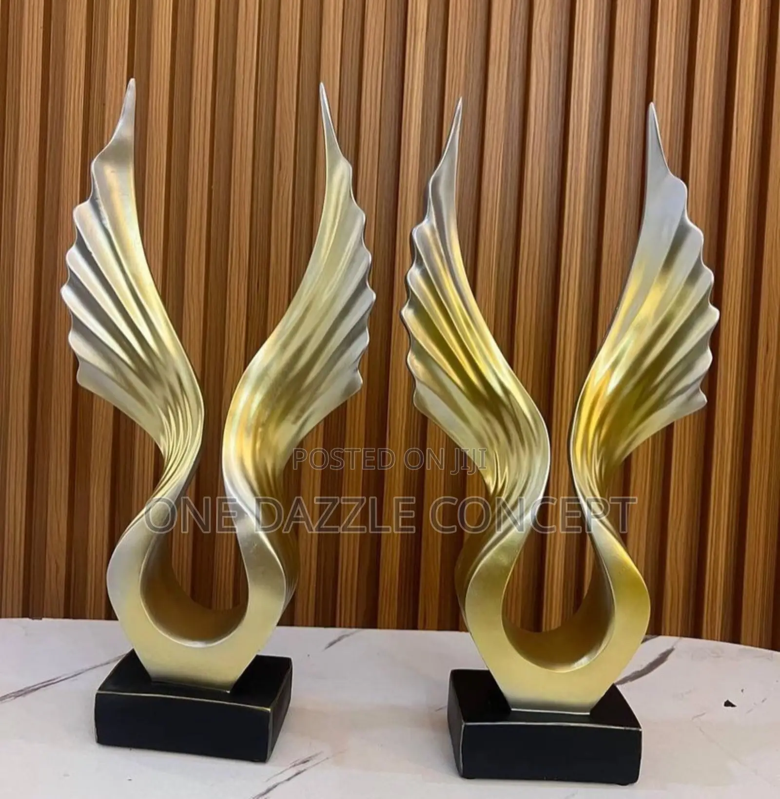 Eagle Wings Decorative Figurine