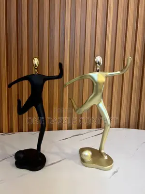 Kick Man Decoratibe Figurine