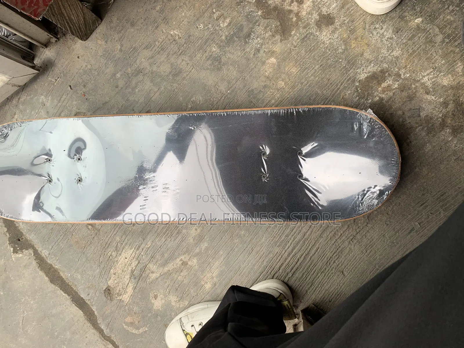 High Standard Quality Skateboard