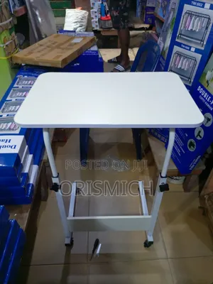 Moveable and Adjustable Laptop Table