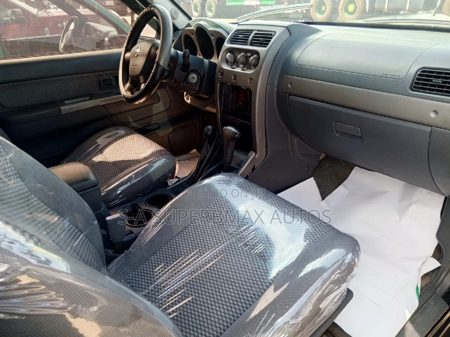 Nissan Frontier 2003 Black