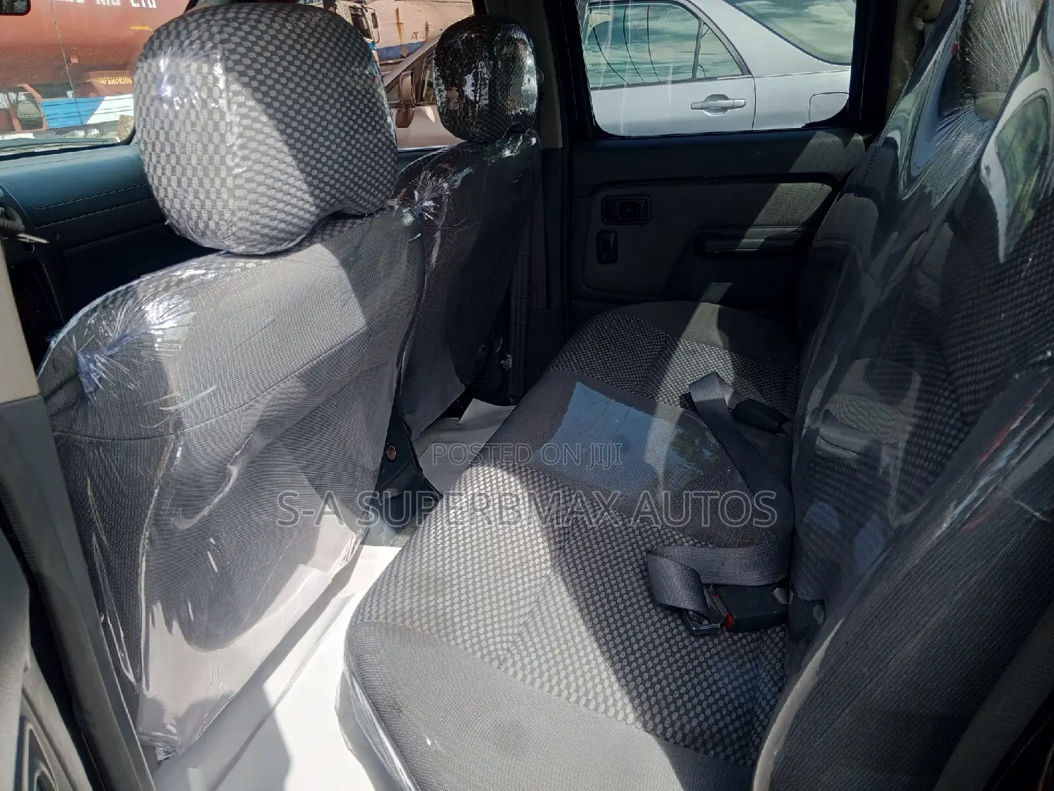 Nissan Frontier 2003 Black