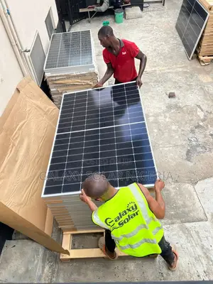 Jinko Solar Panels 555w Tiger Pro-Mono Half Cut