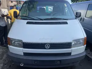 Volkswagen Transporter 2005 White