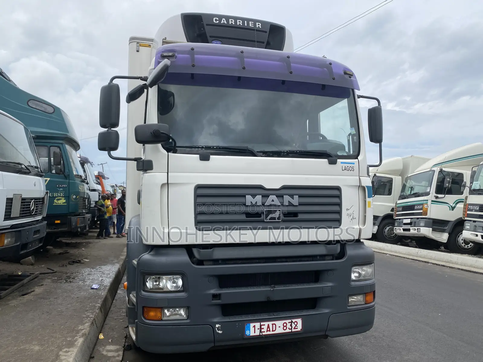 Man 27ft Cooling Van