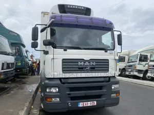 Man 27ft Cooling Van