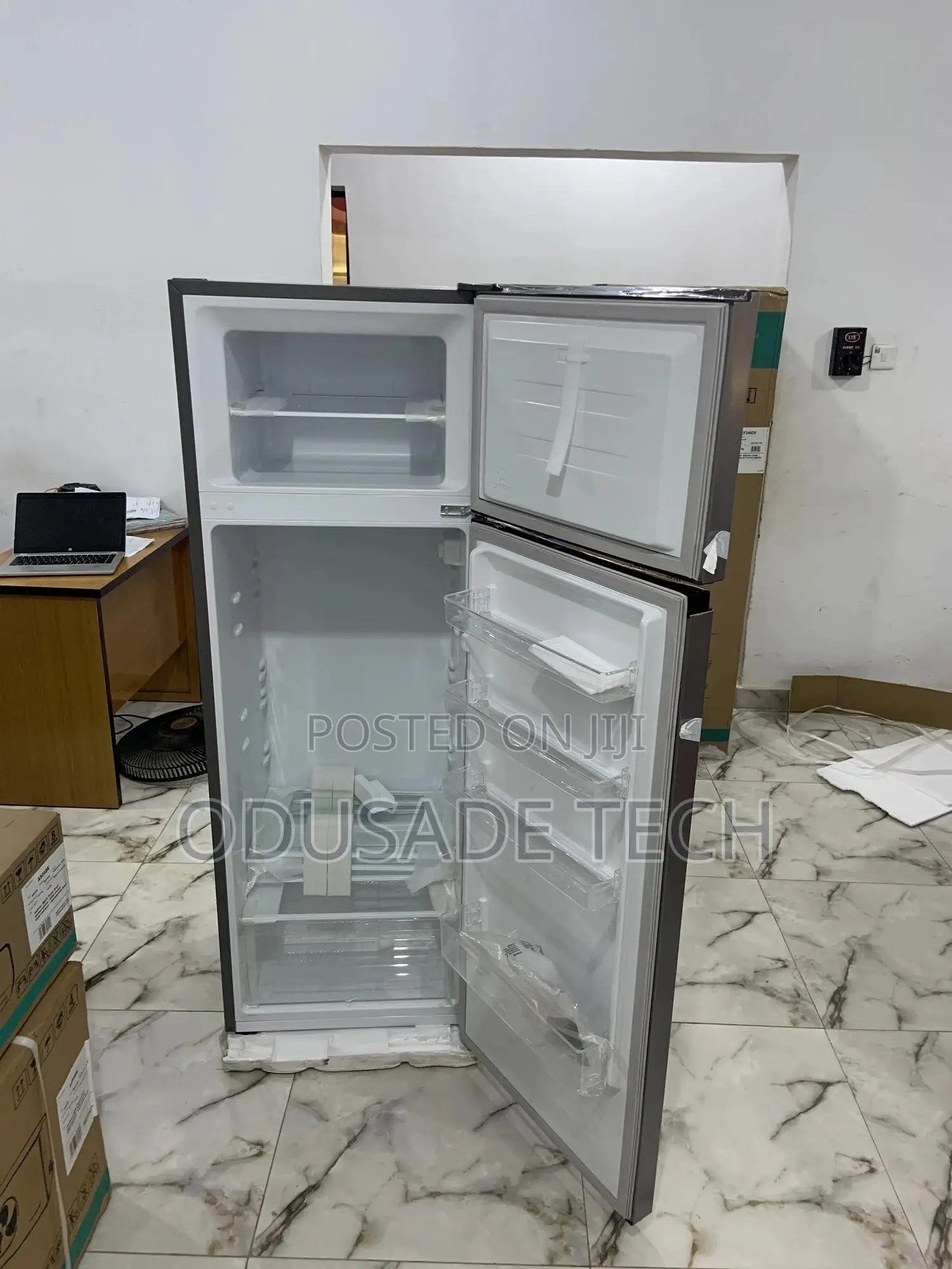 Noiseless Hisense Ref240dr Refrigerator