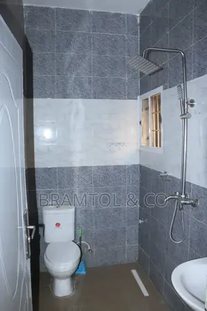 4bdrm Duplex in Sabon Lugbe for rent