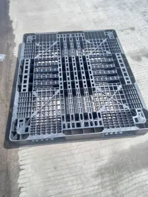 Plastic Palette