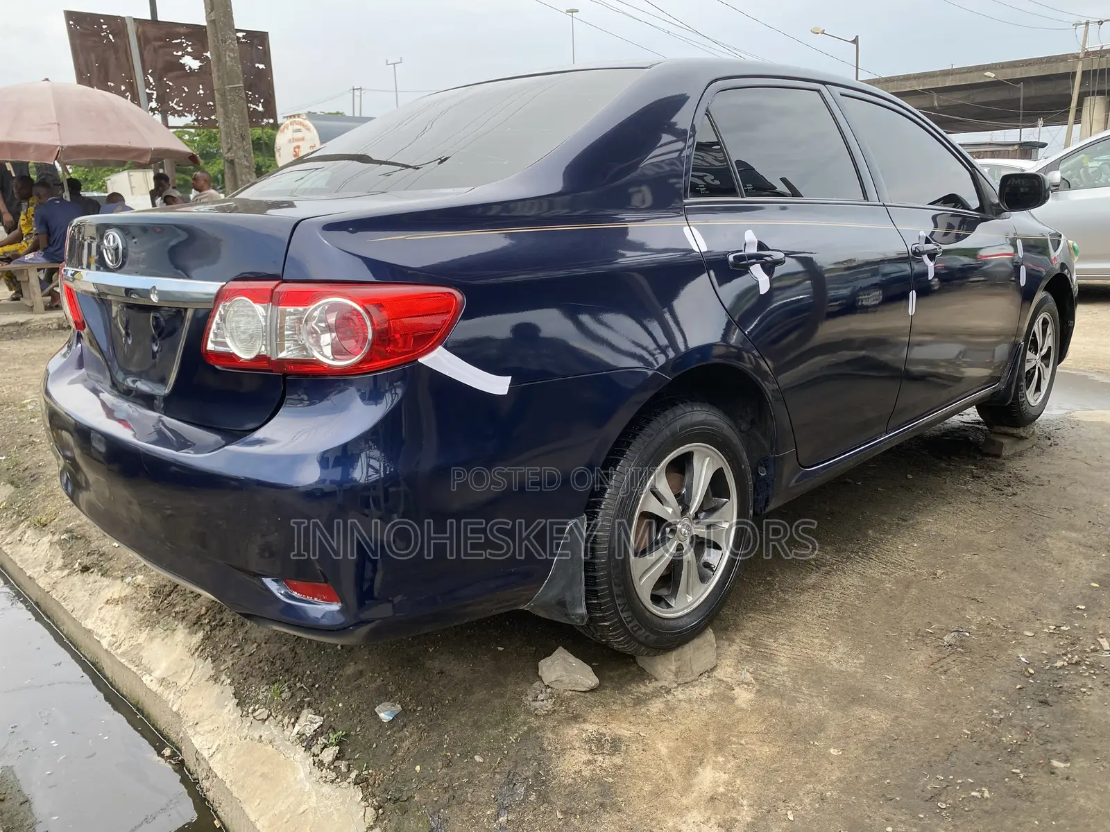 Toyota Corolla LE 4dr Sedan (1.8L 4cyl 4A) 2013 Blue