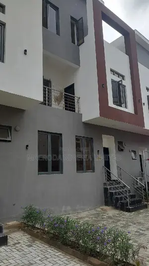 4bdrm Duplex in Oregun for rent
