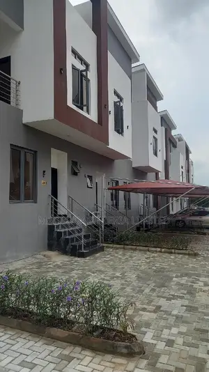 4bdrm Duplex in Oregun for rent