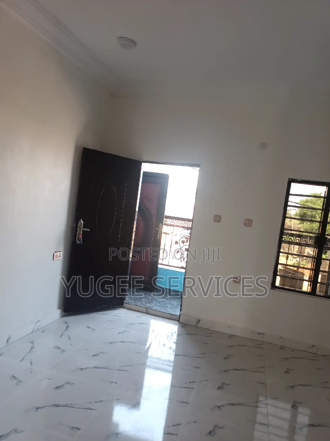 2bdrm Block of Flats in Oshimili South for rent
